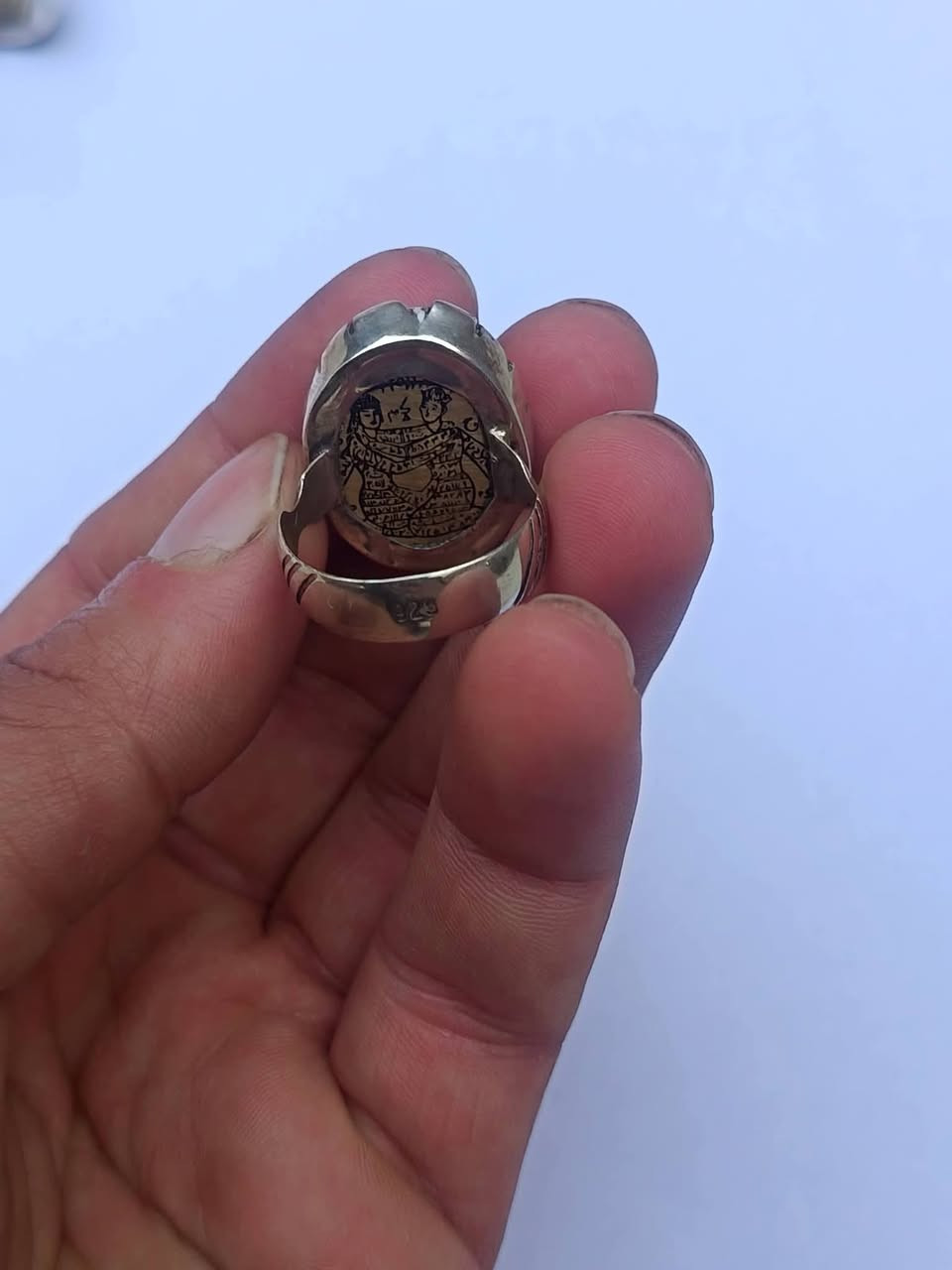 السلام عليكم ورحمة الله تم تجهيز أكثر من 10 خواتم من العطف والسليماني والجزع والداوودي وكلها خواتم مطلسمة
هواي أكو زبائن ينتظرونه
خلي يتفضلون خاص وبخدمتهم


**إذا كنت صاحب هذا الإعلان وتريد حذفه لأي سبب، رجاءا أرسل رسالة إلى الدعم الفني**