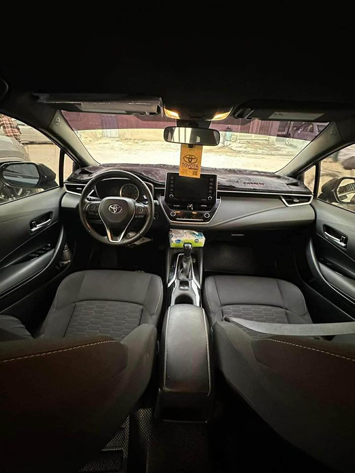 كورلا هاج باك
٢٠٢١ se 
السيارة جاهزة من كلشي صور السيارة مع الحادث
مكان السيارة السيدية
للاستفسار اكثر اتصلوا بالرقم
***********
