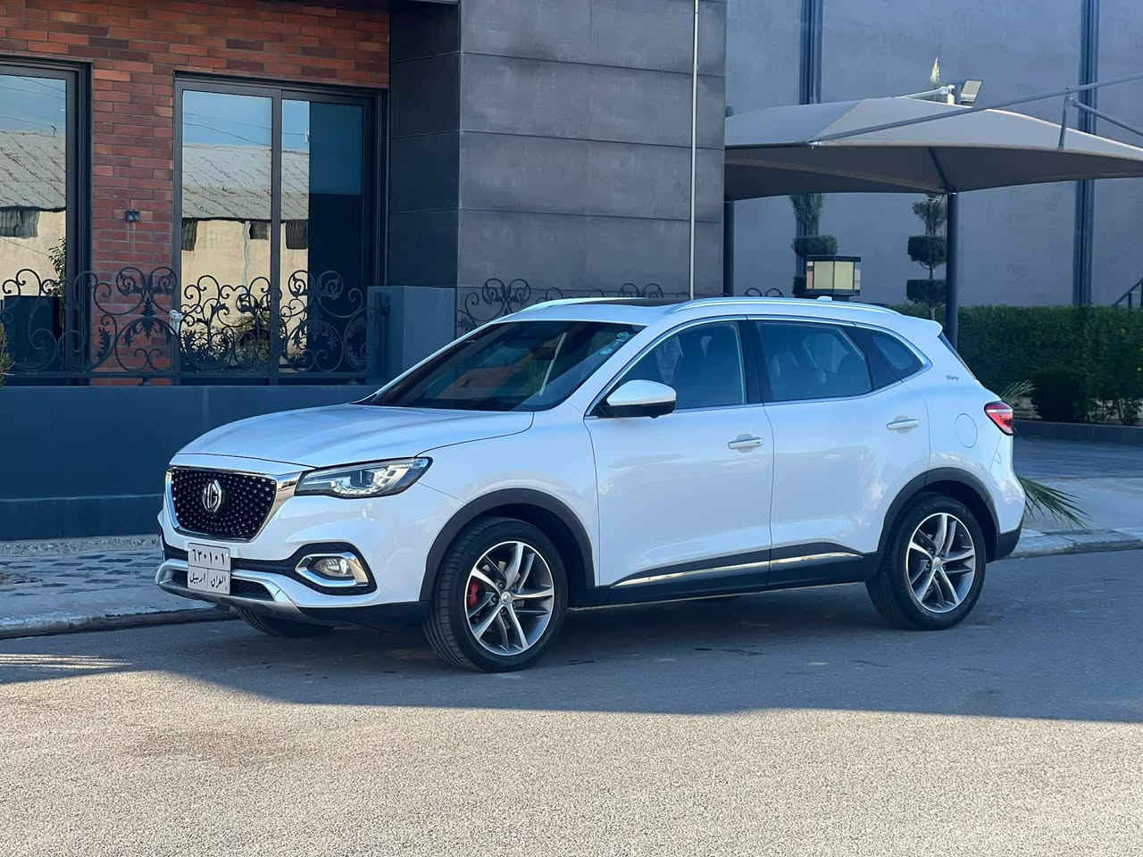 ئێم جی (MG HS) مودیل 2021 فول مواسەفات
مکینە 30T AWD سەقف پانۆراما، بەسمە، حاسە، کامێرا، شاشە ئایپاد ، کوشن جلدی سوور، کوشن کارەبایی ، سیستەمی ئیکۆ ، تەحدید سرعە ، ئۆتۆ هۆڵد ، سوکان ڤۆلیۆم تەقەڵ بیلادی ، تەبرید مەرکەزی ، لید و بلاجیکتۆر ، سێ گێڕ ( ئۆتۆماتیک ، عادی ، سپۆرت ).
تەنها 70 هەزار کیلومتر ڕۆشتووە
هەموو گیانی بەشەرت بەناوی خۆمە
نرخ: ١٣٥ وەرەقە 
ژمارەی تەلەفون :  واتساب شاشە ئایپاد ، کوشن جلدی سوور، کوشن کارەبایی ، سیستەمی ئیکۆ ، تەحدید سرعە ، ئۆتۆ هۆڵد ، سوکان ڤۆلیۆم تەقەڵ بیلادی ، تەبرید مەرکەزی ، لید و بلاجیکتۆر ، سێ گێڕ ( ئۆتۆماتیک ، عادی ، سپۆرت ).
تەنها 70 هەزار کیلومتر ڕۆشتووە
تەنیا دوو شوێنی ساردی بچووکی هەیە
هەموو گیانی بەشەرت بەناوی خۆمە
نرخ: 135 وەرەقە و مجال
ژمارەی تەلەفون :  واتساب ٠٧٥٠/٤٤٣١٣٠٣
*********** أربيل, العراق
