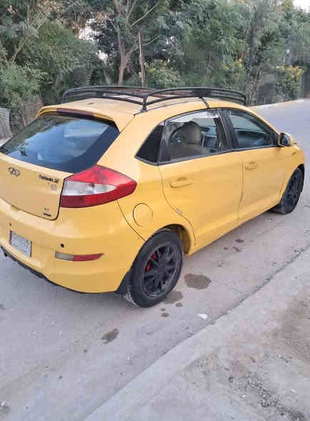 للبيع شيري فلاوين موديل ٢٠١١ سنويه ٢٠٢٧ مصفره هيهة وغرامات مكينه وكير كورولا بيكاشو يارس ياباني 1600حقيقي قتصادي كهربايات كل شغال شاشه حساسات خلفيه صدر جديد باتري جديد كشرتهة بلاديه تحوير مظبوط تراي يخبل سعر 32 مكاني بغداد حي النصر ***********شرط التحويل مابيع قصد
