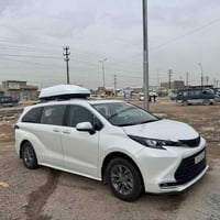 للبيع... تيوتا سينا.. 2024 وارد.. ضرر بنيد فقط بدون دواخل فئة.. XLS ها...