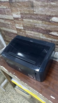 طابعة كانون ليزري ابيض و اسود للبيع العدد 2  للتواصل واتساب:0770207103...