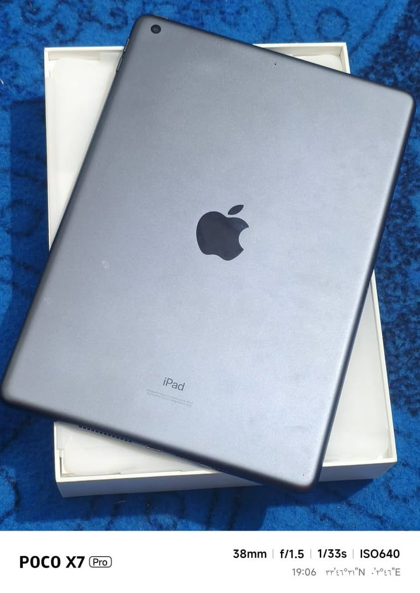 السلام عليكم
ايباد iPad 9  للبيع ذاكره 64 الشراي مراسلة الصفحة


**إذا كنت صاحب هذا الإعلان وتريد حذفه لأي سبب، رجاءا أرسل رسالة إلى الدعم الفني**