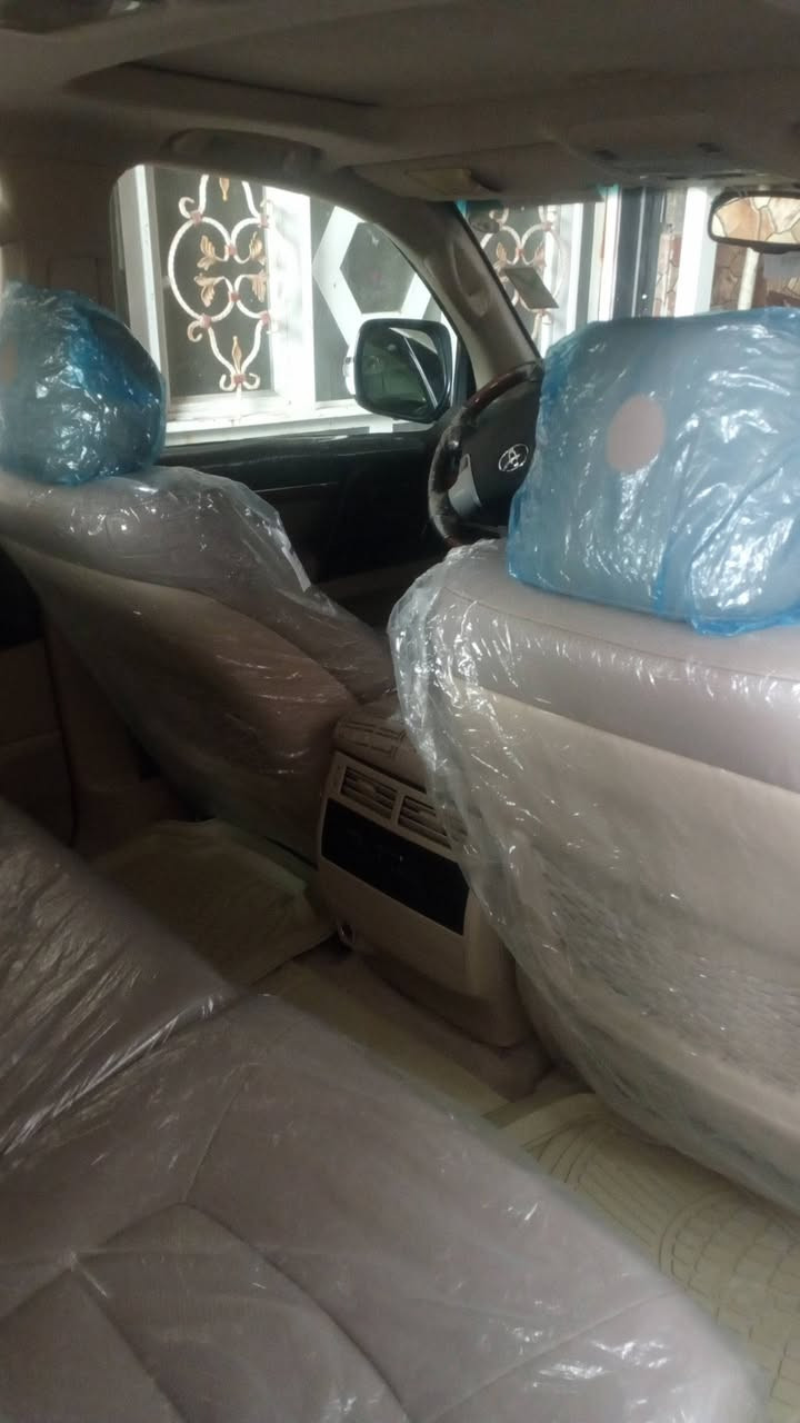 لاندكروزر موديل 2013 مكفولة كفالة عامة السيارة رقم شمالي السيارة من كير ومكينه  وحدادية مكفولات تخم تاير السيارة من تحكم ستيرن فورويل شاشه بلتوث فتحة لايت زنون بصمة أبواب كش كهرباء ثمانيةسلندر رادرات اربع جهات مري شفط اشاير بلمري زراك لايت حساسات خلفيه كامرة دوارة كشنات تتدفئة اشاير بلمري داخل صاج كشنات جلد ماشية 80 السيارة VXR مكان السيارة بابل خلف كراج الموحد معروضة ثلاث شدات وثمانون ورقة وبية مجال ***********
