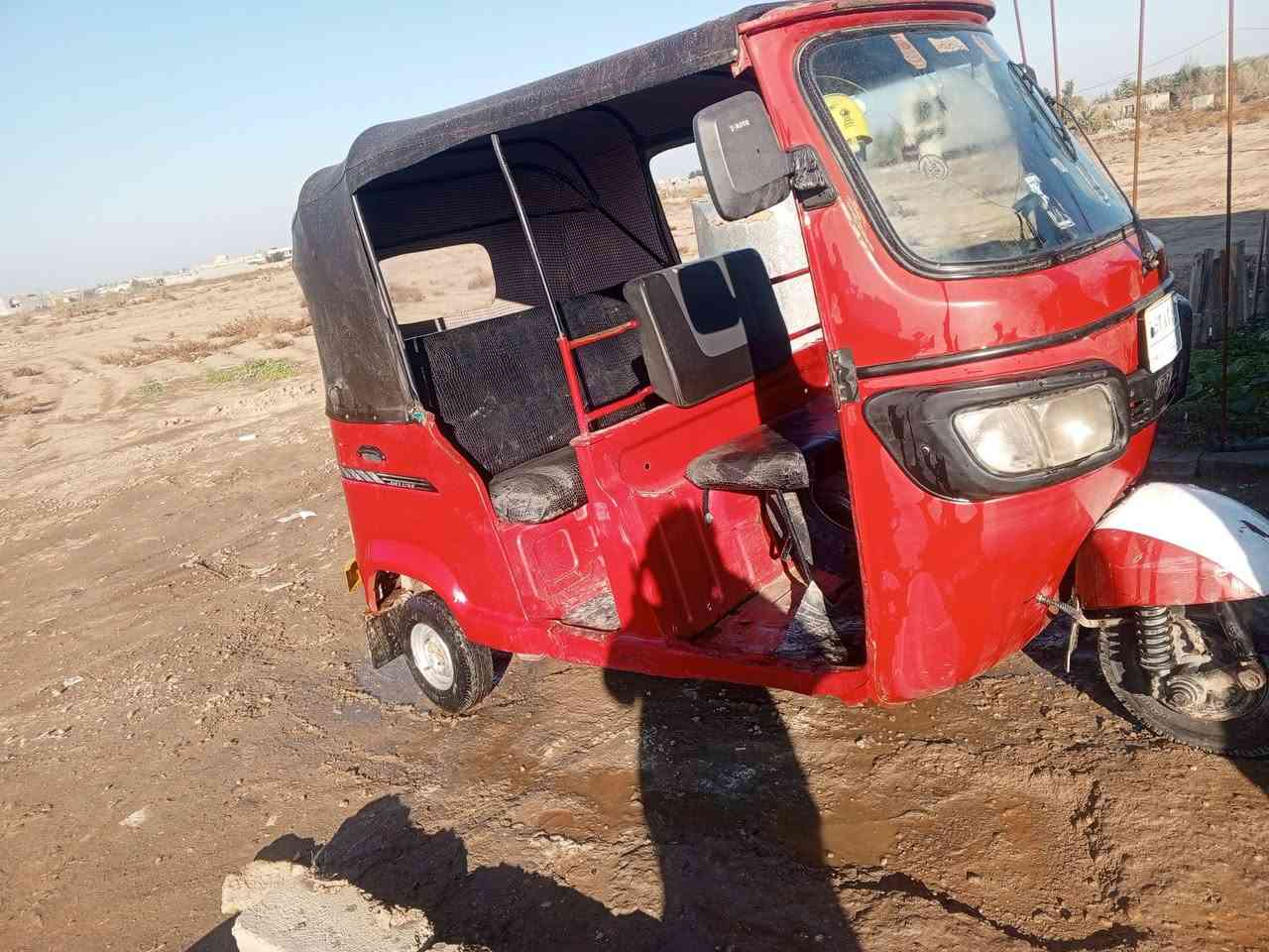 السلام عليكم تكتك.18 شهر 10 رقم بغداد بلاديه من عدة الهلالات مكينه مكفوله تنقيص تبخير السعر 4200 وبيها مجال بصيط ‏‪***********‬‏
