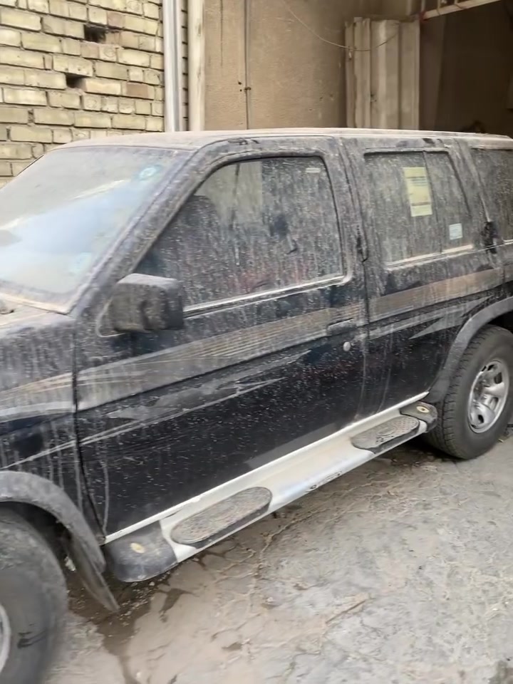 السلام عليكم نيسان موديل ٩٥ بسمي السياره رقم كركوك انكليزي كير ومكينه وتبريد وتتفه شغاله السعر ٢٨ مكاني بغداد ***********
