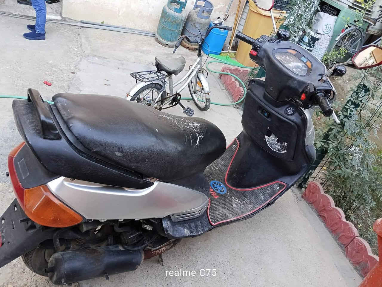 دراجه فراشه فضائي
نكره سلف شغاله اي نقص مابيه محرك رمبه كهربائيات محرك كله مكفول بس شغل وطلع (رقم /***********
