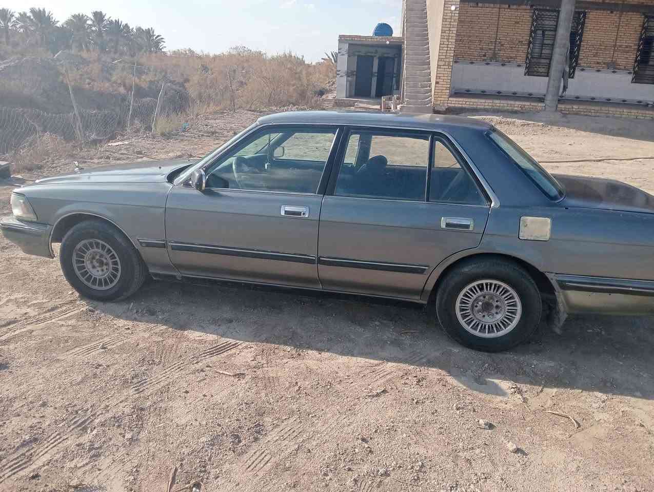 سلام عليكم كراون سيدان بتره للبيع
مكينه ثنين ونص حداديه تخم تاير كهربائيات
سستم بيبان وبنين وقبق جنطه جدد توني شادهن
كفاله من الضربه والاصوليات والمكينه
رقم صدامي تحويل تريد وكاله السعر 28
اتصال ***********
