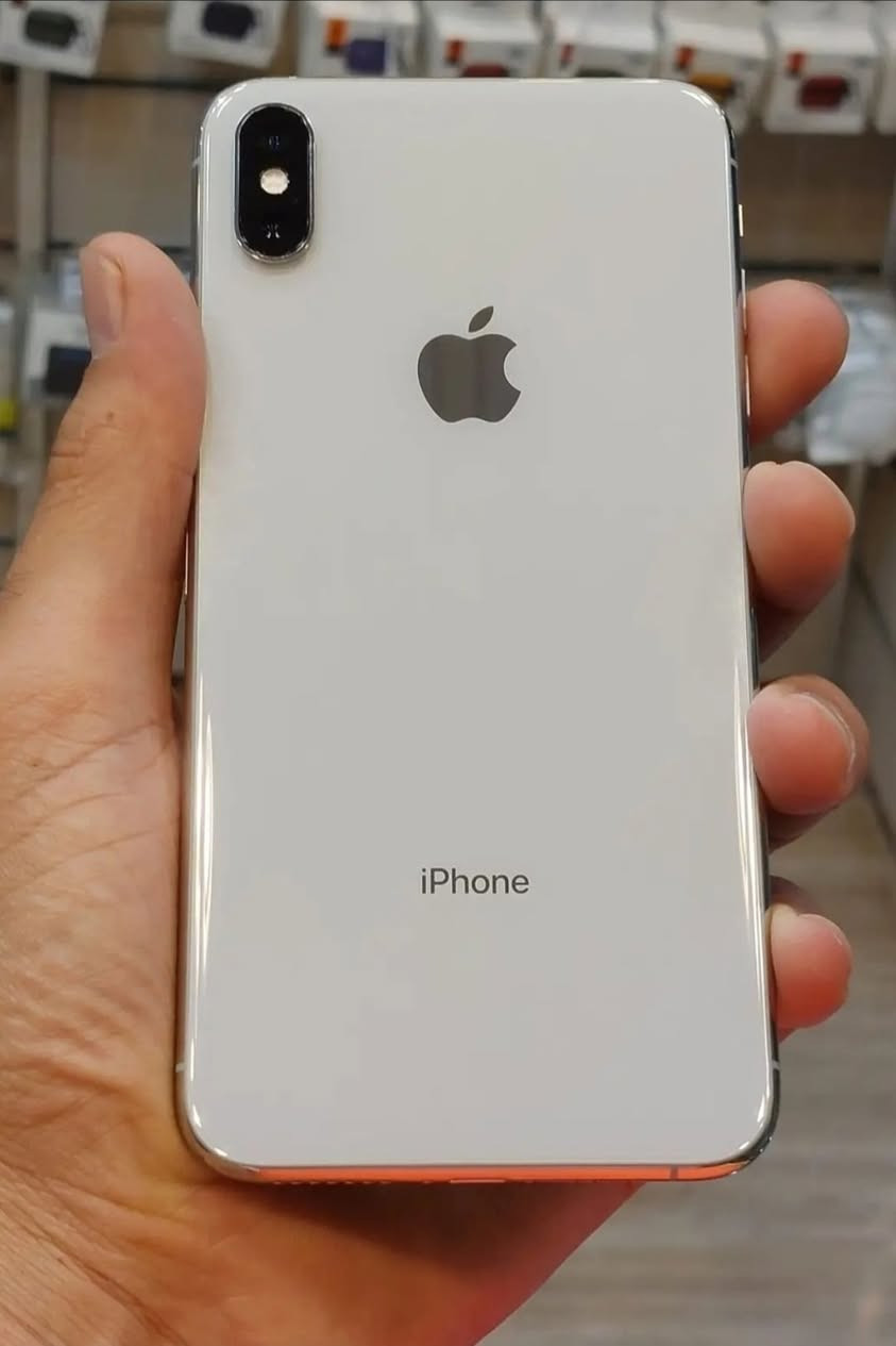 متاح ايفون أكس اس ماكس 
مساحه 256جيجا 
بطاريه 98٪🔋
الجهاز معاه الكرتونه والشاحن الاصلى الجهاز وتر بروف الجهاز وارد المملكه العربيه السعوديه استعمال سعودى 
بسعر 6200ج
للتواصل معنا ابعت رساله خاصه وسيتم الرد عليك 📲✉️


**إذا كنت صاحب هذا الإعلان وتريد حذفه لأي سبب، رجاءا أرسل رسالة إلى الدعم الفني**