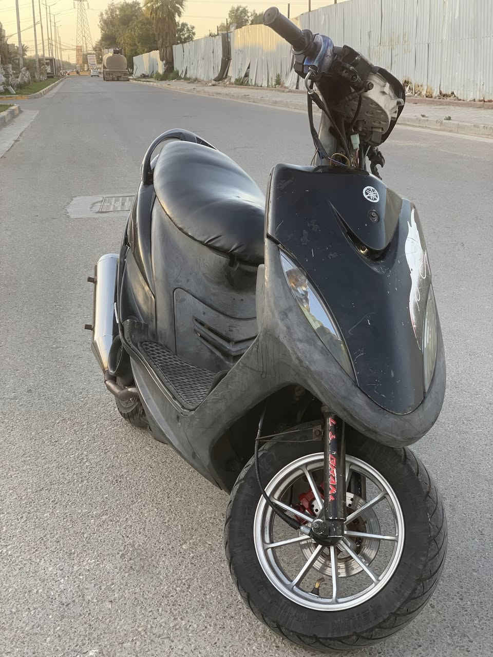 ماكس عدله للبيع دراجه تاخذه ربع متصرف عليها كفرات كامله بيه وياله مشيف بلادي ريش عدل بيه يدات برنبو دراجه شلعه ومعدل مكينه بلاديه ٤٩ 
سعر ٦٥٠ قفل قفل مكاني الحريه


**إذا كنت صاحب هذا الإعلان وتريد حذفه لأي سبب، رجاءا أرسل رسالة إلى الدعم الفني**