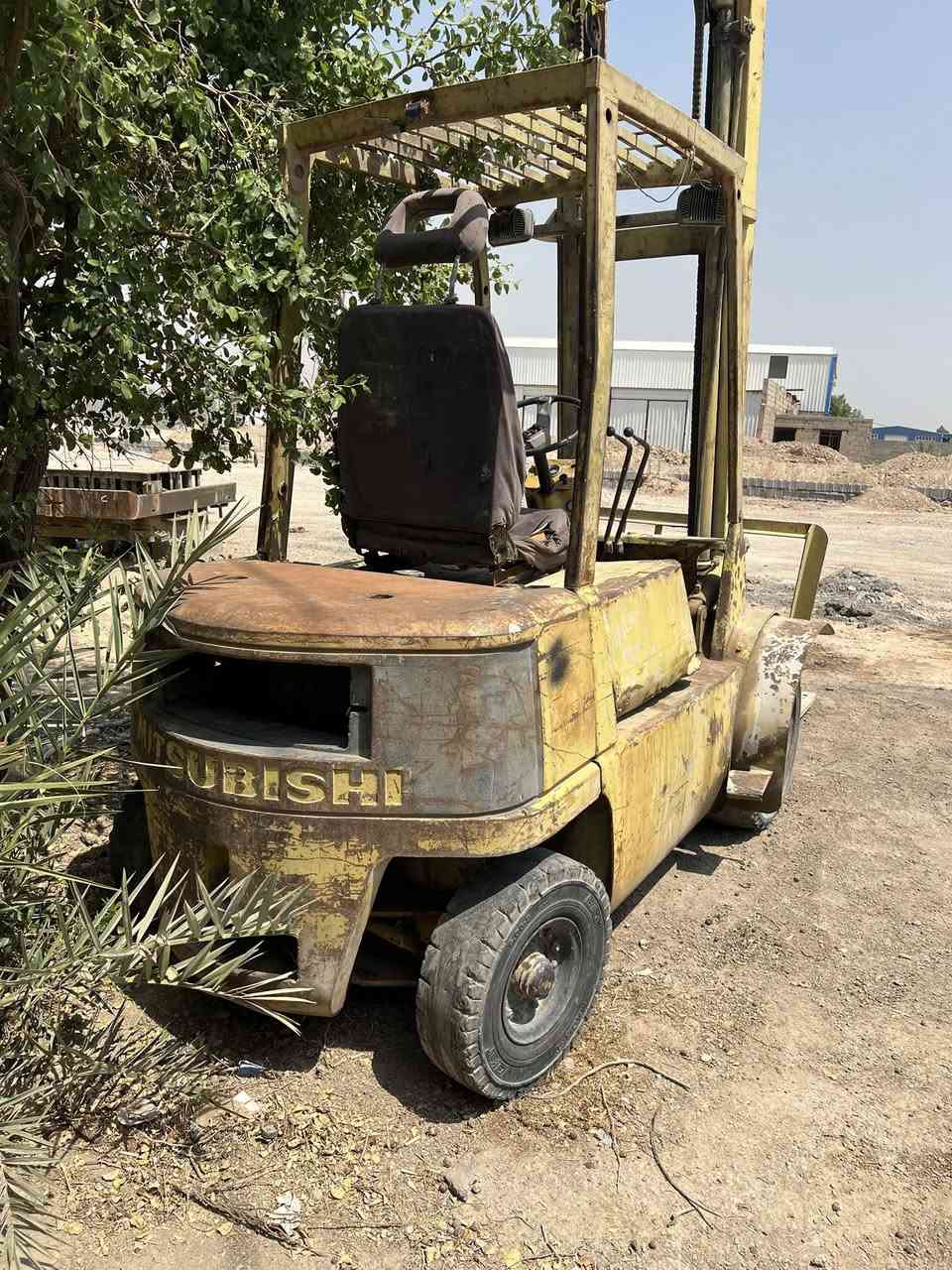 شوكه اللبيع السعر ٣٥ جاهز محرك كاز مكان واسط الصويره ***********
