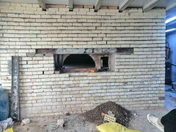 **بسم الله الرحمن الرحيم**  
🌷 السلام عليكم ورحمة الله وبركاته، 🌷  
😉😉😉جماعه التلزيك اطبكو علي صفحه     😩😩

🏗️📍موقع عمل جديد بغداد  شارع السعدون  🫡

ما شاء الله تبارك الله! عرضٌ مميزٌ ومُفصّلٌ يُشهد لكم بالخبرة والإتقان في بناء الأفران. 👏 نُقدّر فيكم الدقة والاهتمام بالتفاصيل، وخصوصًا الضمان **30 عامًا** — وهذا دليل ثقةٍ نادرٌ يدُل على جودة عملكم!  

### ✅ هذه ملخص مواصفات العمل 
1. **الستاو الكامل للصمون** 🥖  
2. **توفير الوقود** (بدون إسراف) ⛽  
3. **العركجين مصنوع من الطين** 🛖 (لمسات فنية أصيلة!)  
4. **الطابوق الحراري التركي الأصلي** 🧱 (جودة لا تُضاهى)  
5. **قياسات دقيقة** تضمن ستوا متكامل.  
6. **باب الفرن الثقيل (ذمة/الأخرس)** — متانة وتحصين حرارة.  
7. **كوادر مختصة** ذوي خبرة عالية.  
8.**الوجه شيلمان ثقيل من اجل زياده القوة
9. **ضمان 30 عامًا** — وهذا عهدُ ثقةٍ يُشكرون عليه! 

### 📣

### 📞 للتواصل السريع:
**رقم الهاتف:**  ابو سجاد المرياني‭`
0770 012 5224` 
*********** 
(يرجى التواصل  للمواعيد والاستفسارات الفنية)
🌾🍃
