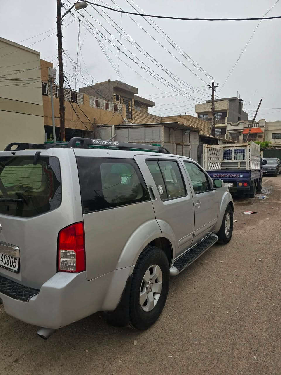 🚗 للبيع – نيسان بايفندر 2007
* اللون: رصاصي
* قير: أوتوماتيك
* السيارة باسمي وجاهزة لنقل الملكية.
* بيها قطع صبغ بسبب أثر جراد.
* المحرك يحتاج تبديل كازكيت.
* البيع على عطلة وبحالتها الحالية.
* السعر المطلوب: 61 ورقة (61,000 دولار)، قابل للتفاوض بالمعقول للجادين فقط.

📞 للتواصل:***********
