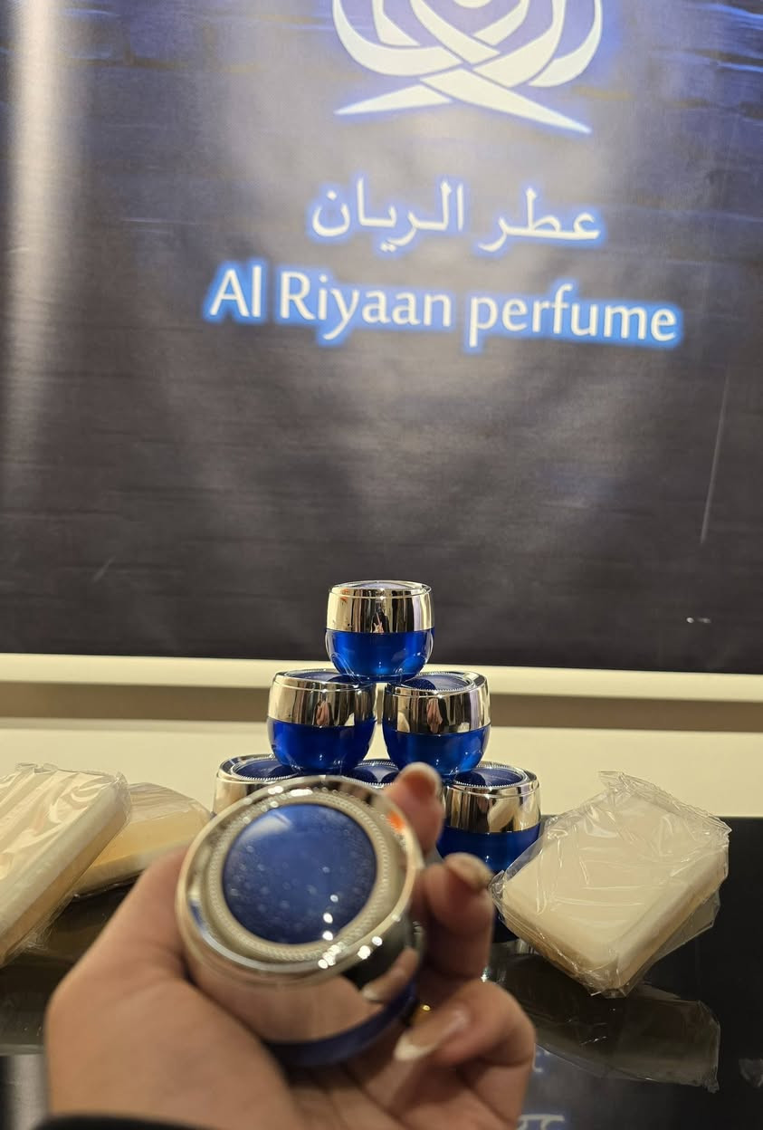 كريم وسيرم للوجه خاصه بالبيج مالتنا ضمان سبوع 
أمانه الله مواد طبيه أمانه تصفيه ترطيب نضاره شد 💙


**إذا كنت صاحب هذا الإعلان وتريد حذفه لأي سبب، رجاءا أرسل رسالة إلى الدعم الفني**