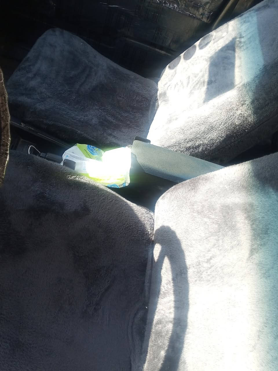 سلام عليكم سياره فولفو للبيع 740 مكفولة من ضربه شواصي مصبوغه صبغ عام جماليه المكان نجف *********** السعر خاص
