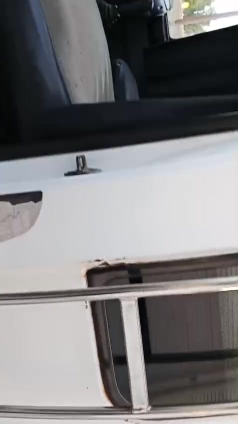 سلام وعليكم 
البيع هينو انكر 
سته وربع سياره مطوله 
تخم تاير 
كبات اصلية 
بدي قطعتين 
حداديه خير من الله
تبريد خير من الله
مكينه 80عادي
فقط تبخير بدون تنقيص
ما بيه اي نقص 
رقم انكليزي دولي
باسمي سياره
شرط تحويل 
عنواني البصرة
سعر 210$وبيه مجال 
***********

