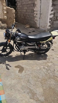 بوكسر البيع موديل 22 مكفوله مكفوله الشراي يتصل 07813224284