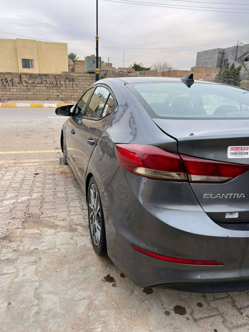 السلام عليكم
النتره موديل 2018فول 1/1
مواصفات
شاسه 
كامره خلفيه 
اشاير مري 
ويل كروم 17
حساسات اماميه خلفيه 
لايت زنون
شاشه اعطال
ضرر جاملغ خلفي ومصبوغه صفحا
السعر 100 وبيها مجال بصيط
سنويه الى 29
بصمه تشغيل 
هاتف /***********
