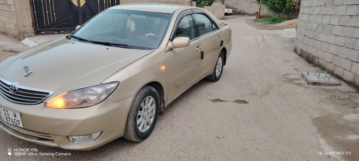 كامري موديل 2003  مراوس
صبغ احزام جماليه 
رقم بغداد دولي
محرك 6 سلندر 
سياره جاهزه👌👌👌كير تخم تاير  مكينه  
سياره جديد جاهزه من كل النواحي الاتصال على الرقم(***********)
