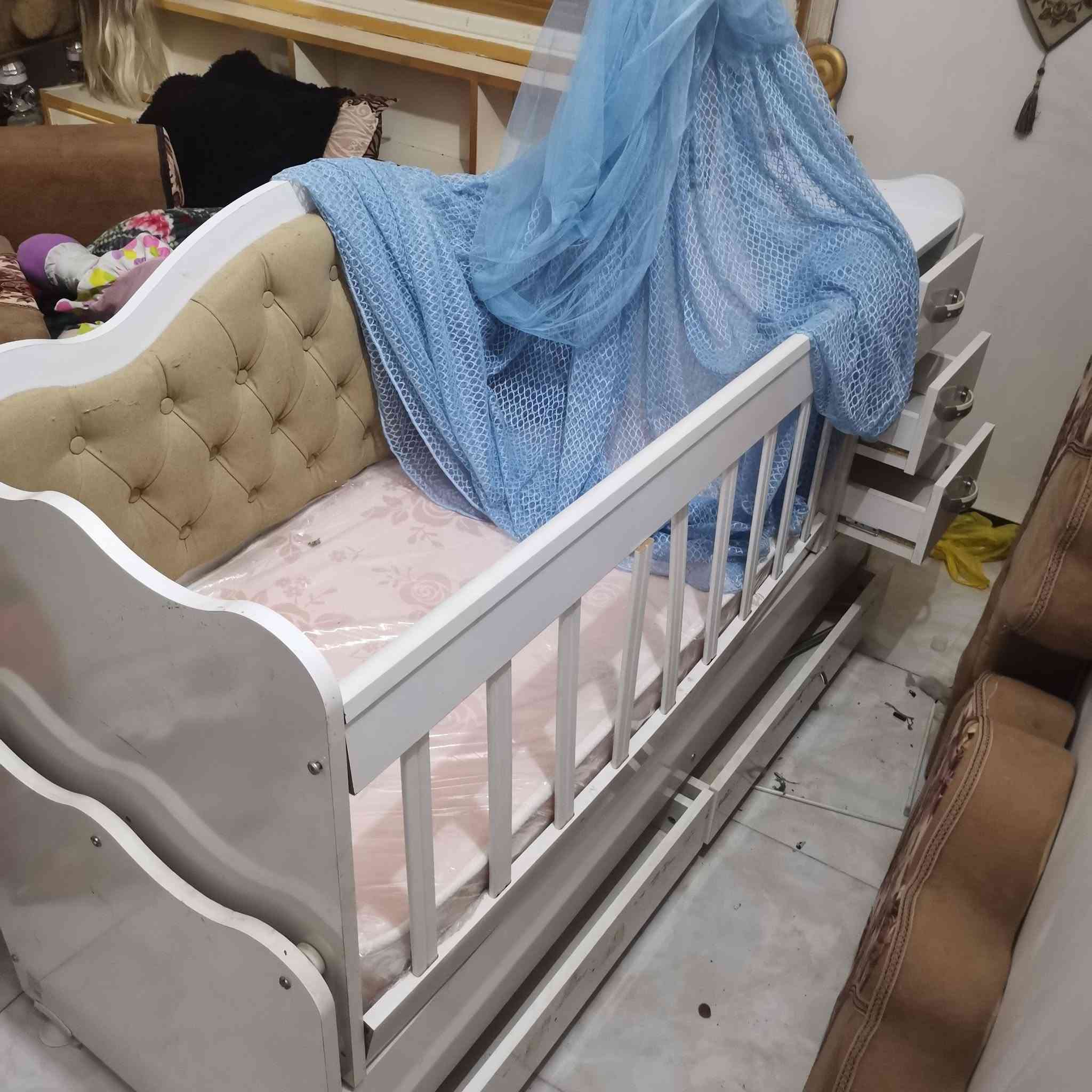 *********** وتساب اتصال للبيع حمالاات اطفال جدد وكاروك صاج ثقيل جداا جديد للبيع
