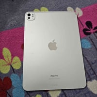 آيباد ١١ برو • ٢٥٦ • الكوت