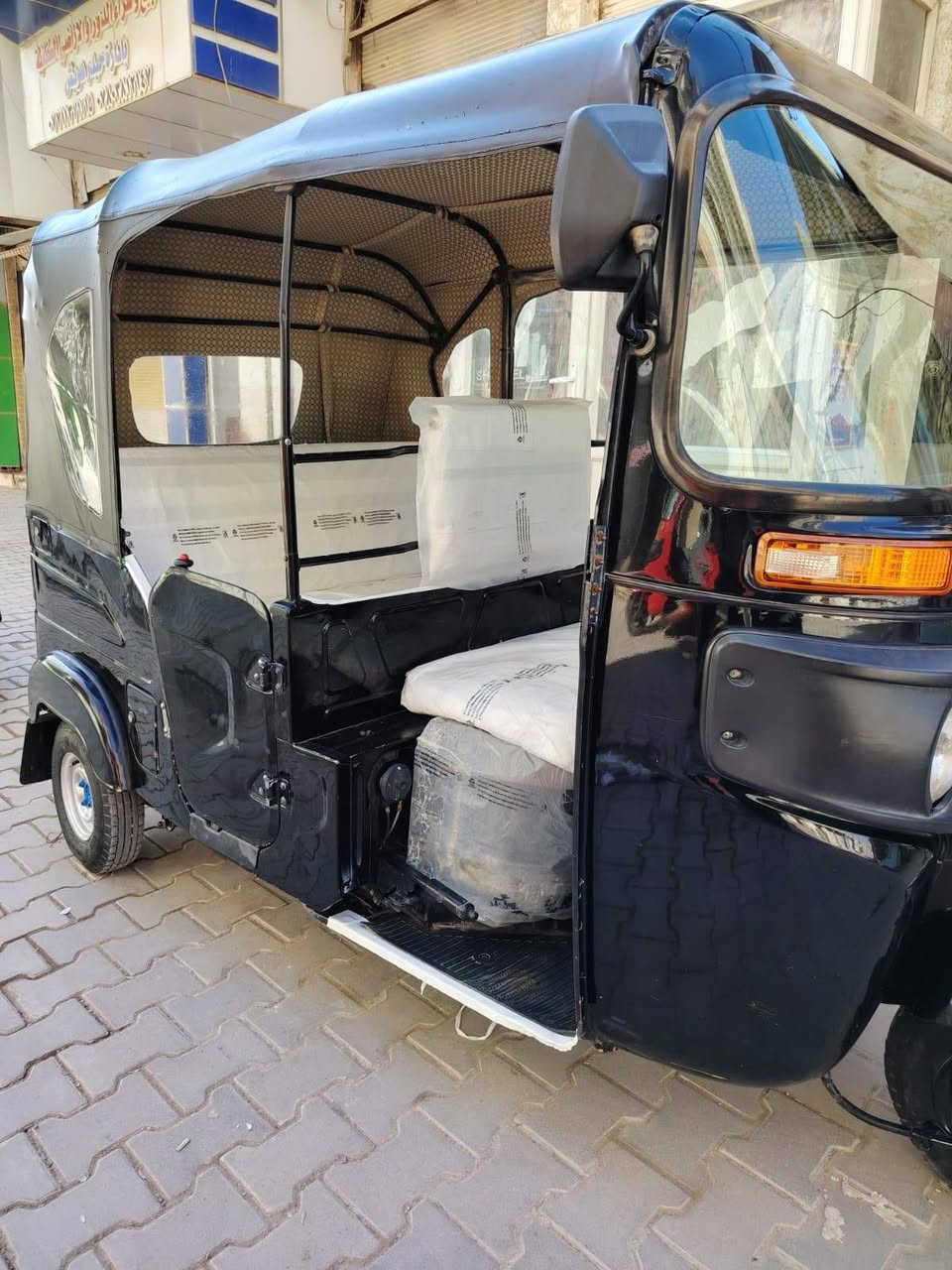 سلام عليكم
شباب هاي تكتك موديل ٢٠٢٢ رقم ذي قار تكتك  خير من الله محرك مامفتوح بيه ظربه زغيره يم البك لايت ودوس معمرات فقطط
مكاني واسط قضاء الحي
٠٧٨١٥١٣٥٢٦


**إذا كنت صاحب هذا الإعلان وتريد حذفه لأي سبب، رجاءا أرسل رسالة إلى الدعم الفني**