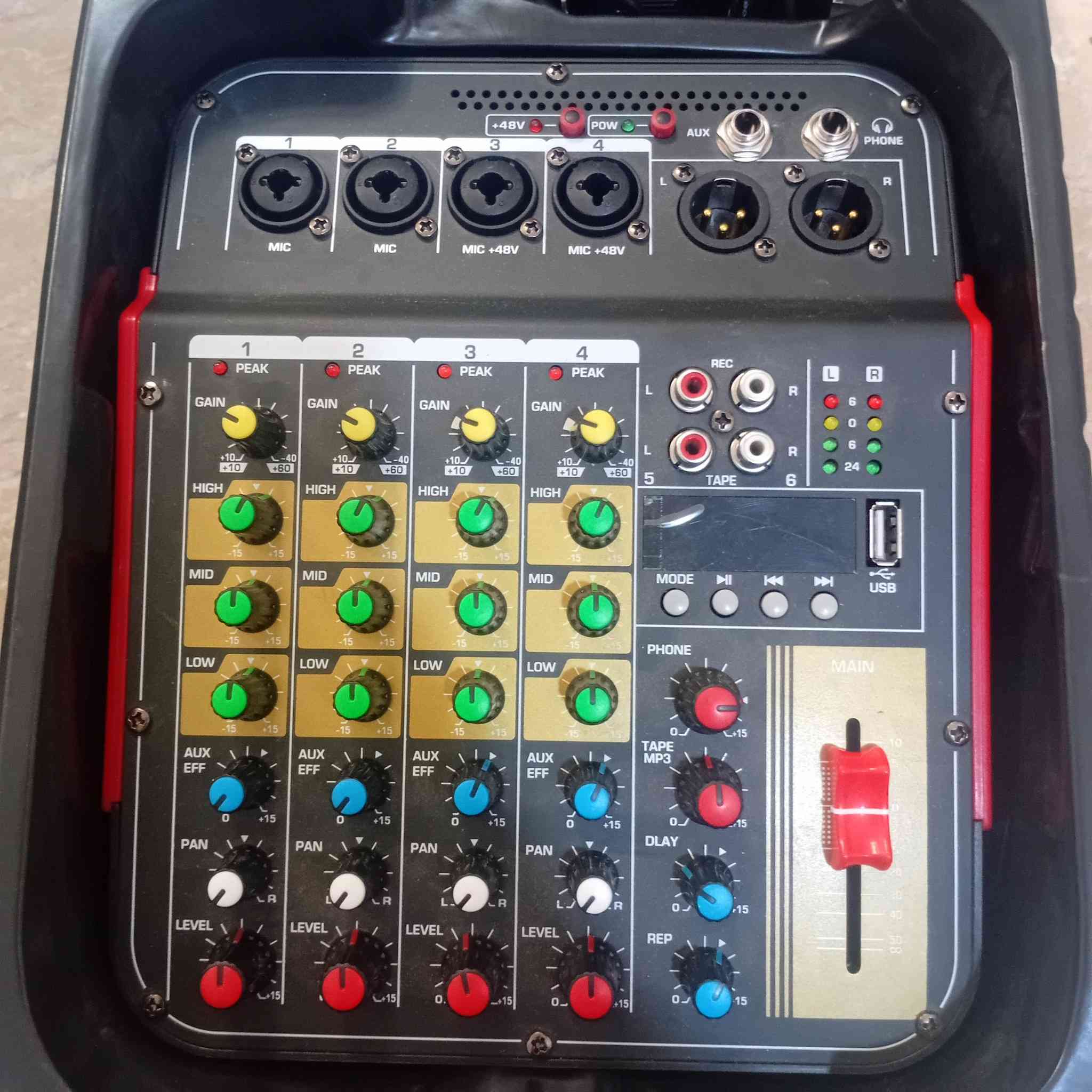 السلام عليكم موجود عندي
مكسر أخرس 12چنل السعر 80 الف
مكسر أخرس 4 چنل السعر 35 الف

مستخدمات قليل 

عنوان بغداد الكاظمية توصيل بس للمناطق القريبة


**إذا كنت صاحب هذا الإعلان وتريد حذفه لأي سبب، رجاءا أرسل رسالة إلى الدعم الفني**