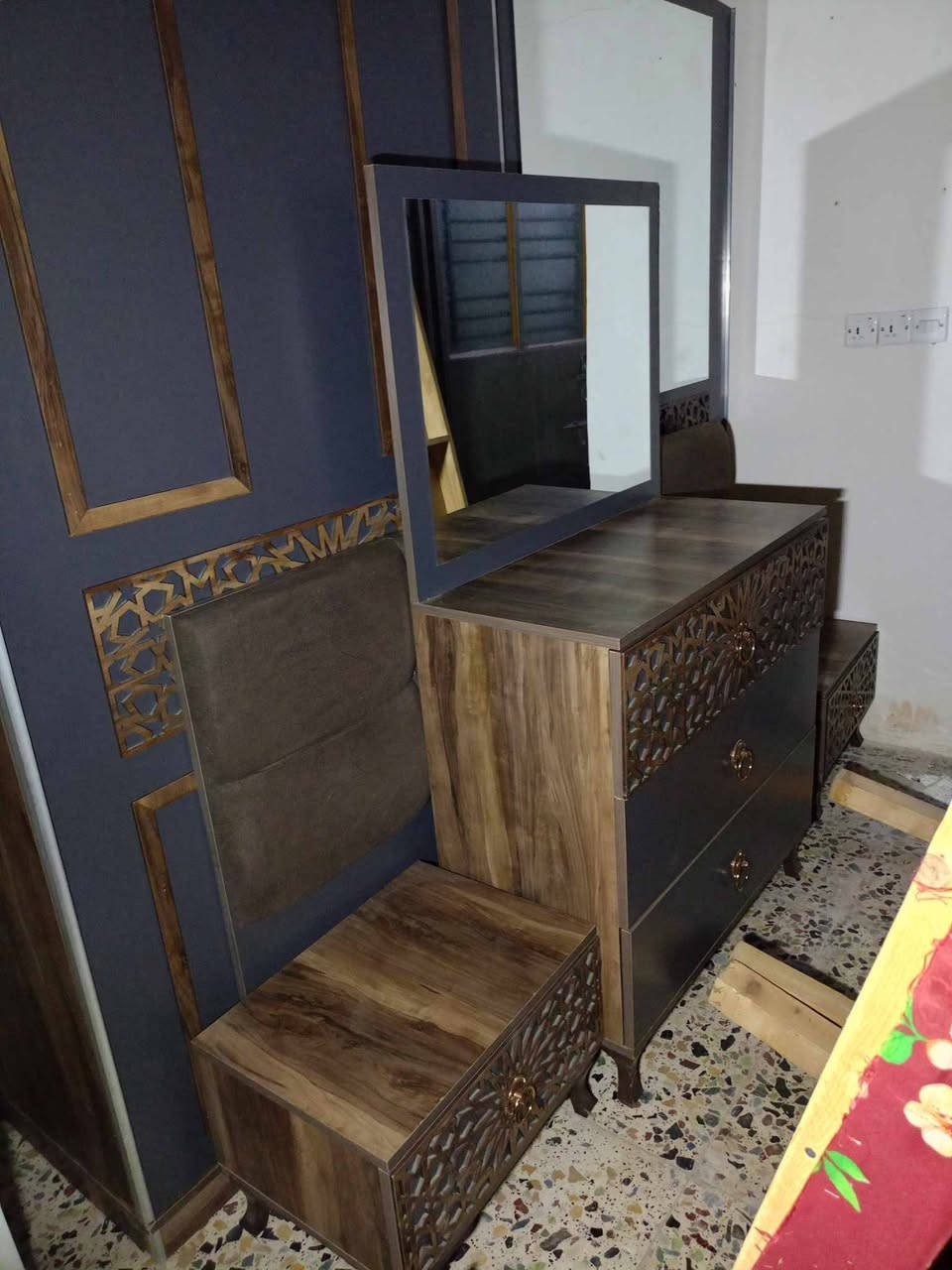 غرفة تركي 🇹🇷 مستخدام 5قطع  ✨✨
نضافه 90 💯
نظام سلايت 💖
السعر 400💖💸
مع شد🪛 ونقل 🚚  مجاني  داخل بغداد  محافظات بكروه
للحجز سكرين وتفضل خاص


**إذا كنت صاحب هذا الإعلان وتريد حذفه لأي سبب، رجاءا أرسل رسالة إلى الدعم الفني**