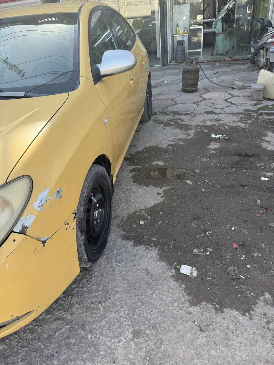 سلام عليكم النترة ٢٠٠٧ كير محرك نضيف صدر نضيف سيارة جاهزة من كلشي بسمي تحويل ثاني يوم  سعرها ٨٥وبيه مجال مكاني بغداد البلديات ***********
