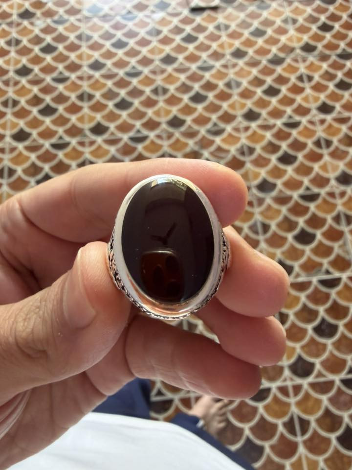 عقيق يماني انسي
صياغة عارف البحرين 

عينك ميزانك


**إذا كنت صاحب هذا الإعلان وتريد حذفه لأي سبب، رجاءا أرسل رسالة إلى الدعم الفني**