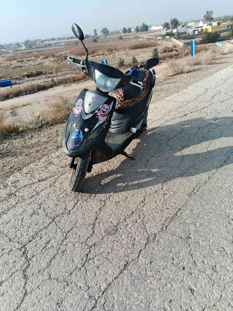 دراجه ماكس للبيع السعر 600 وبيها مجال ***********
