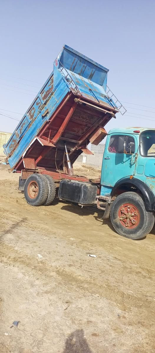 يا الله سلام عليكم ابوردين للبيع كلاب 8طن شاصي خام مكفول قمارة بلادية محرك 86مكفول موديل 75 ابلادي مكفولة كفالة عامة رقم الماني مثنى تحويل ثاني يوم سعر اتصال//***********
