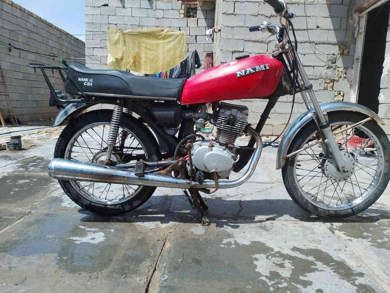 دراجه اللبيع اوراق دراجه خير من الله مكينه نعومه ونشط دبلات شغاله سعرها 450وبيها مجال ***********
