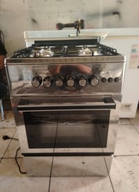 طباخ عشتار • نظيف • الفرن والعيون شغال