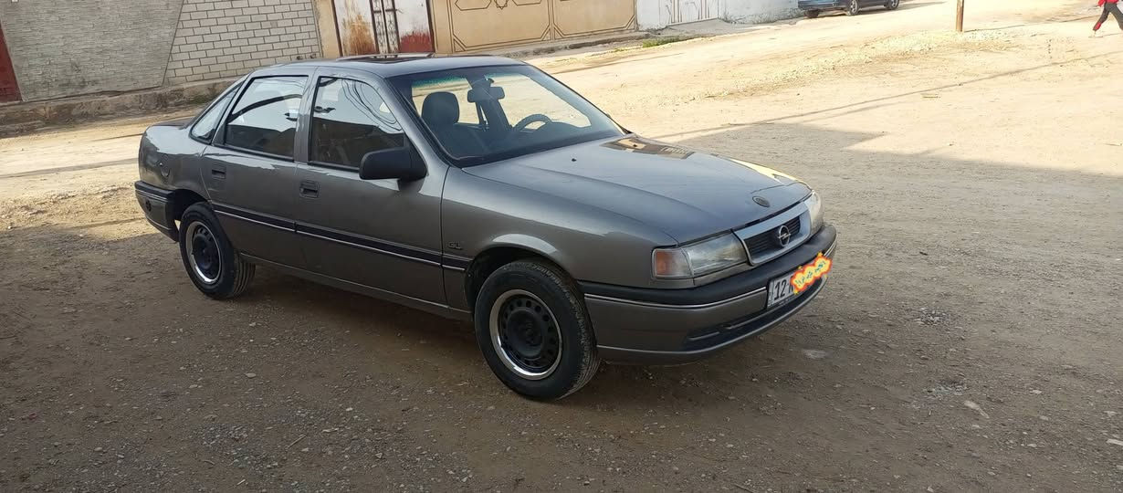 فكتراء حجم 18موديل 92 كير مكينه شرط كابون بنزين بيها سياره جديد رقم نينوى دولي هز جديد استفسار رقم ***********
