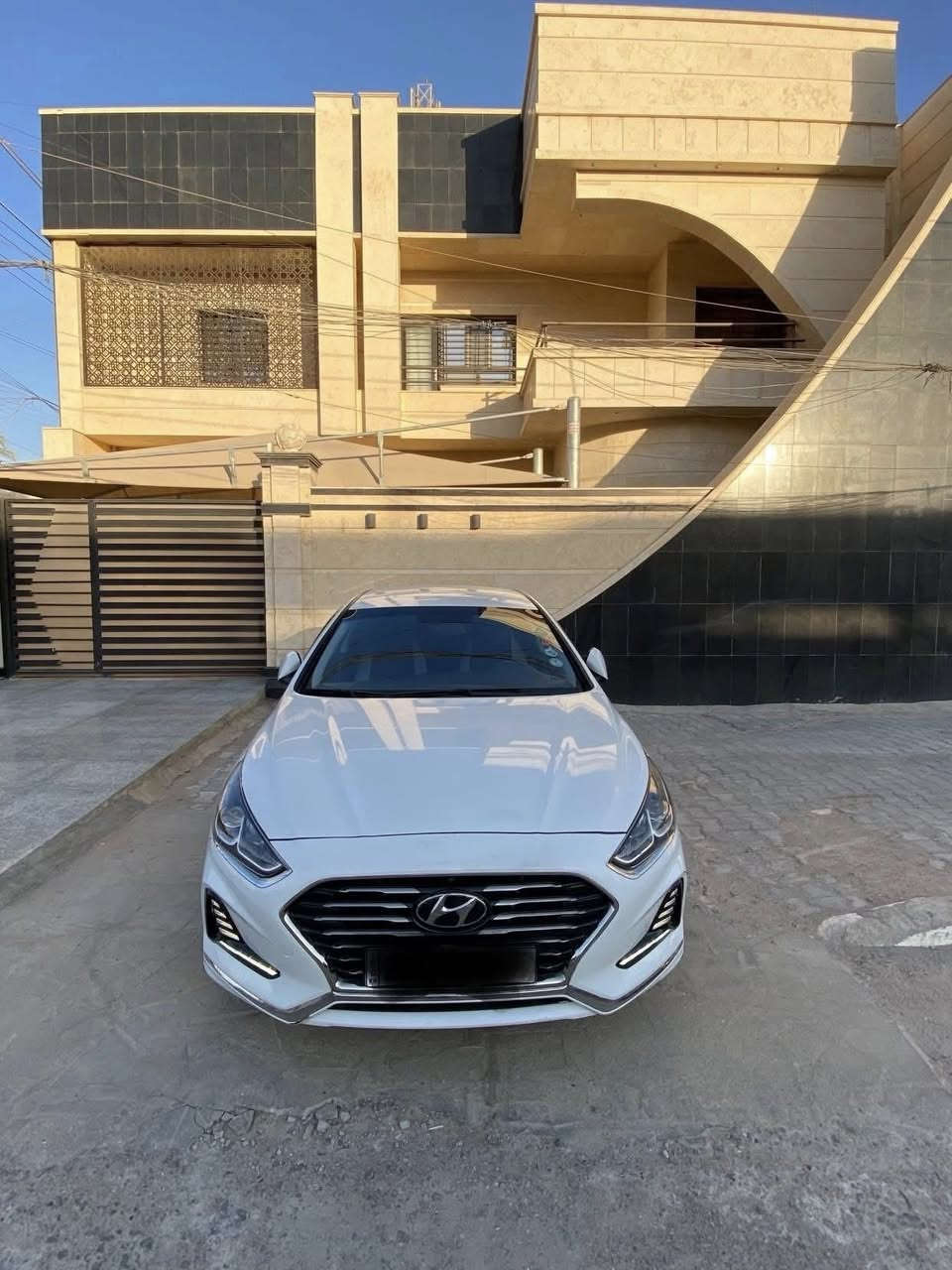 سلام عليكم سوناته ادوان كصه جنطه سياره دخول جديد مديا2018  كفاله محرك وكير تبريد ثلج تخم تاير حداديه ١٠٠ شاشه تحكم ستيرن ه كشتات جلد محرك 2000 دوش بانزين شياره جديده سعد ٦٥  مكان سياره بصره رقم الهاتف *********** متواجد واتساب
