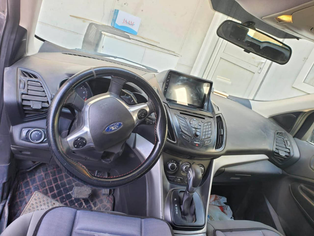 فۆرد ئیسکەیپ ٢٠١٦
سەیارەکە نمونەیە لە جوانی
مەکینەی ٢٠ تۆربۆیە 
سێ پارچەی پێشی بۆیاخە 
سەناوی تازەیە بەناوی خۆمە خرامەی تێدا نیە 
83محامەلەیەکی برایانە

جوابی کۆمێنت نادەمەوە 
ڕەقەمم داناوە واست ئەپ و ڤایبەری لەسەرە بشدار, السليمانية
