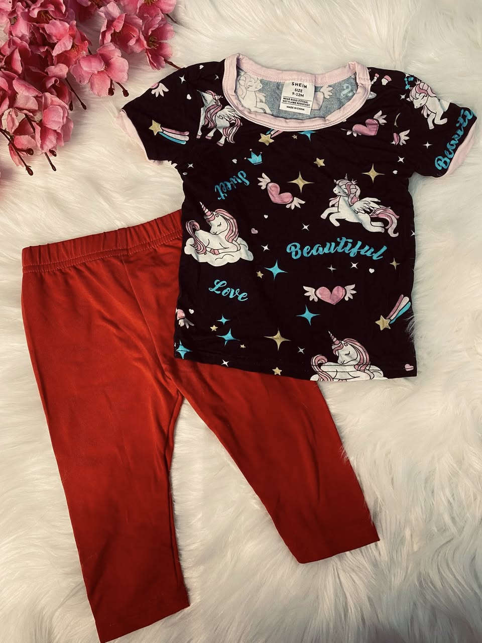 ملابس اطفال جدد اسعار تبلش من 3 متوفر هم  ملابس طلعه


**إذا كنت صاحب هذا الإعلان وتريد حذفه لأي سبب، رجاءا أرسل رسالة إلى الدعم الفني**