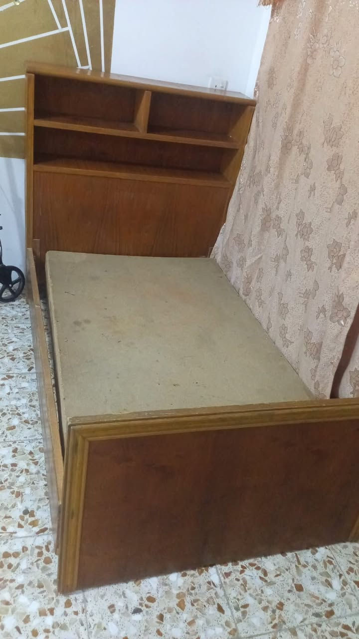 جرابي خشب صاج تكمه مكتبيه طابقين عدد 2 ب225 مكاني زعفرانيه شارع المعهد


**إذا كنت صاحب هذا الإعلان وتريد حذفه لأي سبب، رجاءا أرسل رسالة إلى الدعم الفني**
