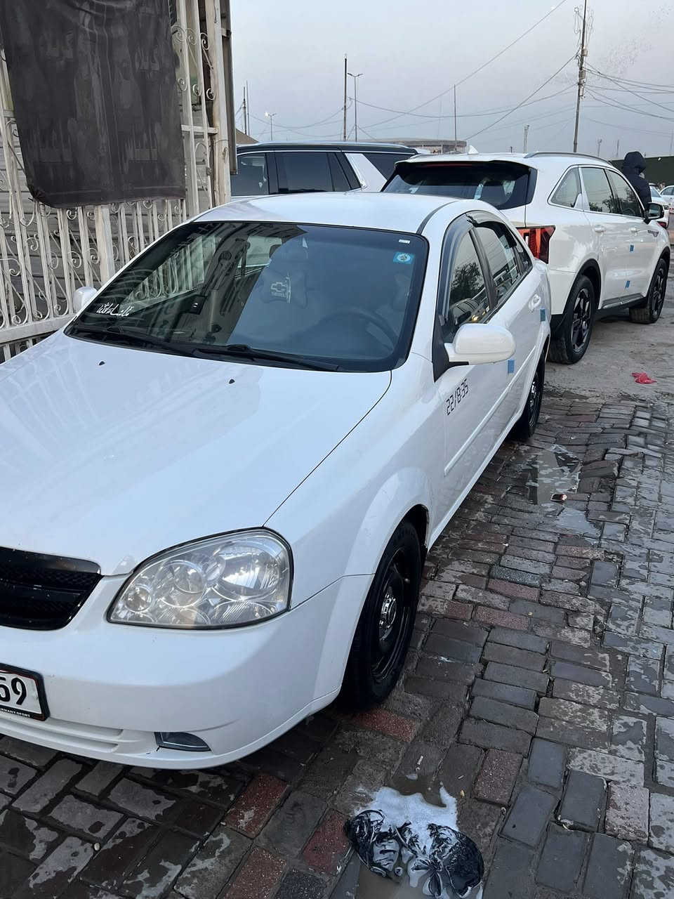 السلام عليكم للبيع اوبتره موديل2012 شركه عامه سياره احلا من صور تبريد مكينه كير بحاله جيده صدر دبلات جدد تايرات بحاله جيده دواخل السياره نضيفه جدآ الأضرار طلقه بلجنطه دوسات مرشوشات خشم جاملغ شويه وبيها ملاحضات جدا بسيطه السعر88 مكان سياره بغداد 
***********
