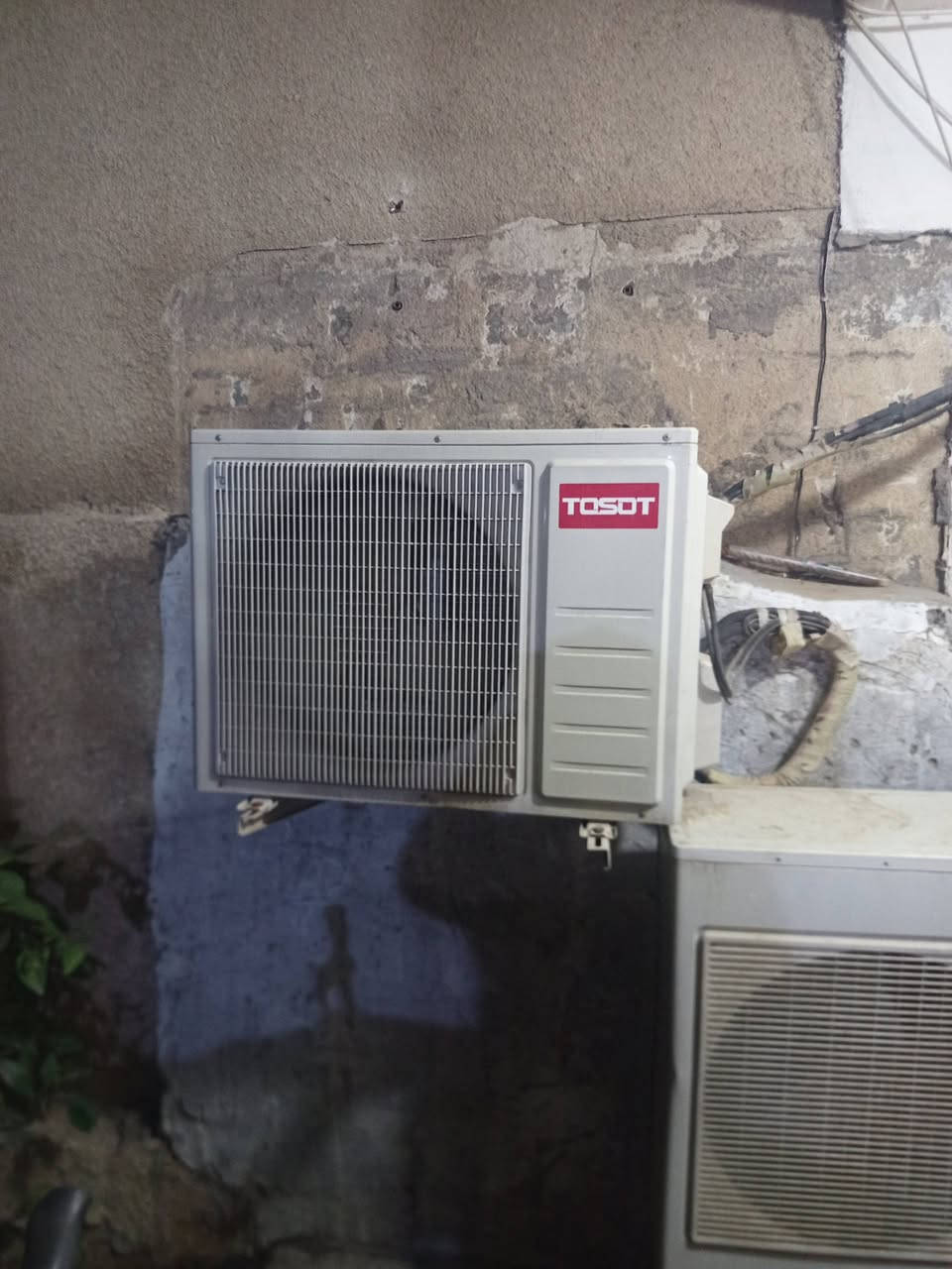 سبل التوسات طن ونص نظيفات كلش تدفئه تبريد العنوان بغداد حي الجهاد الاستفسار على هذام***********
