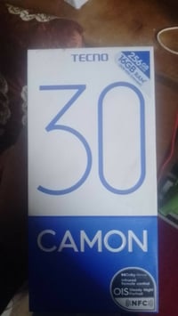 تيكنو كامون ٣٠ • شاشة وظهر مكسور • ملحقات كاملة