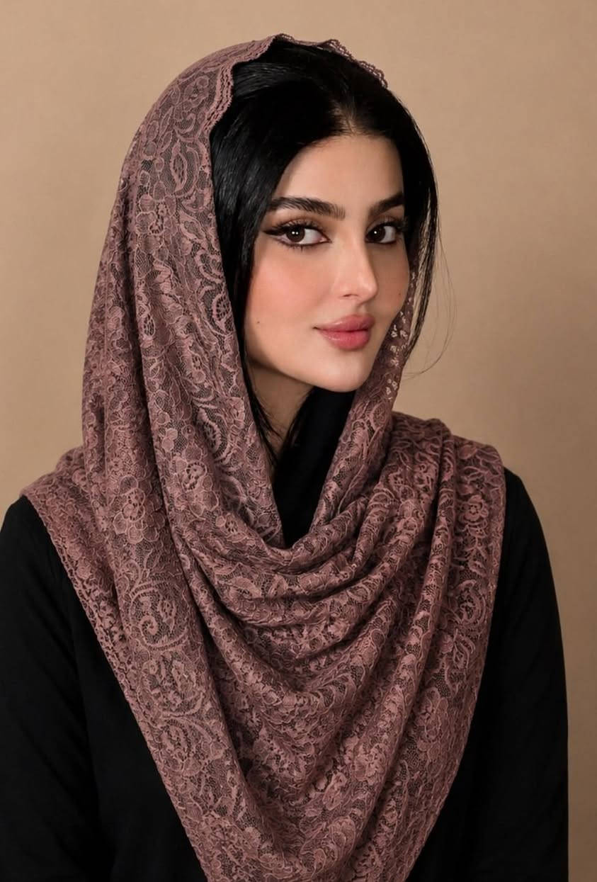 ✨ وصل شال الذكاء الاصطناعي الترند ✨
🧵 خيط بريسم وقماش تول فاخر
💎 نعومة ولمعة راقية جدآ 
🎀 تصميم أنيق وموديل عصري
🌈 ألوان مميزة تتناسب مع كل الإطلالات😍
قياس الشال / الطول مترين والعرض 70 سم ✔️
#الاصلي الكويتي البريسم 💯 
السعر 15  الاف 
🚘 يوجد خدمة توصيل لجميع محافظات العراق ٤ الاف 🚘


**إذا كنت صاحب هذا الإعلان وتريد حذفه لأي سبب، رجاءا أرسل رسالة إلى الدعم الفني**