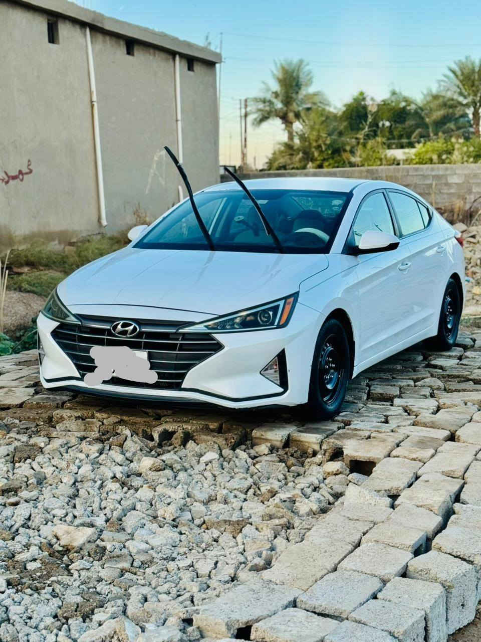 السلام عليكم النترا للبيع امريكي موديل١٩ كير اي تي محرك ٢٠٠٠  مكفول رقم اربيل انكليزي هزه وفحص جديد السعر ١٤٢ وبيهة مجال حك الجيه رقم *********** ***********
