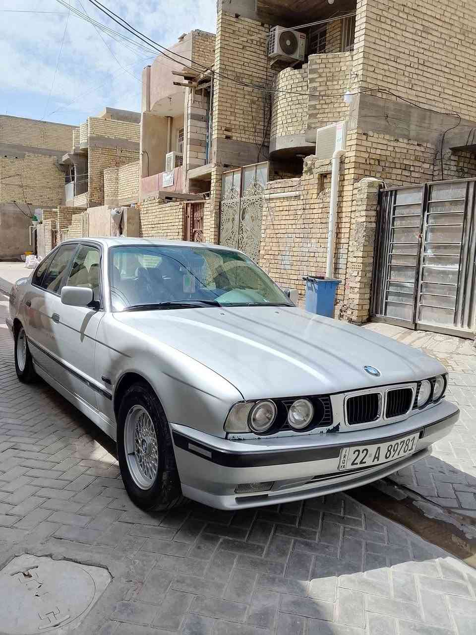السلام عليكم للبيع بي ام موديل95
6سلندر نصبته حلوه كله شغال تبريد رقم اربيل تحويل ثاني يوم 
مكان بغداد السعر 65بيه مجال رقم ***********
