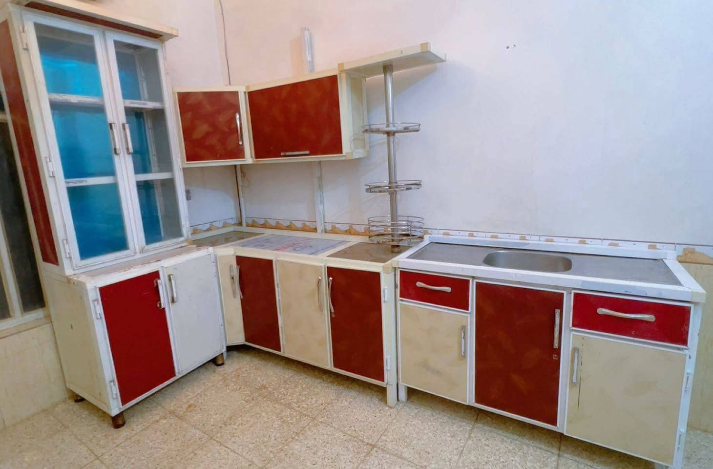 معرض القزويني الاثاث المستعمل والجديد بأسعار مناسبة العنوان البدير شارع جامع ال حجي رشيد القريشي مجاور جملة جاسم البولاني
*********** سيد ستار القزويني/وتساب 
*********** سيدكرار القزويني /وتساب
