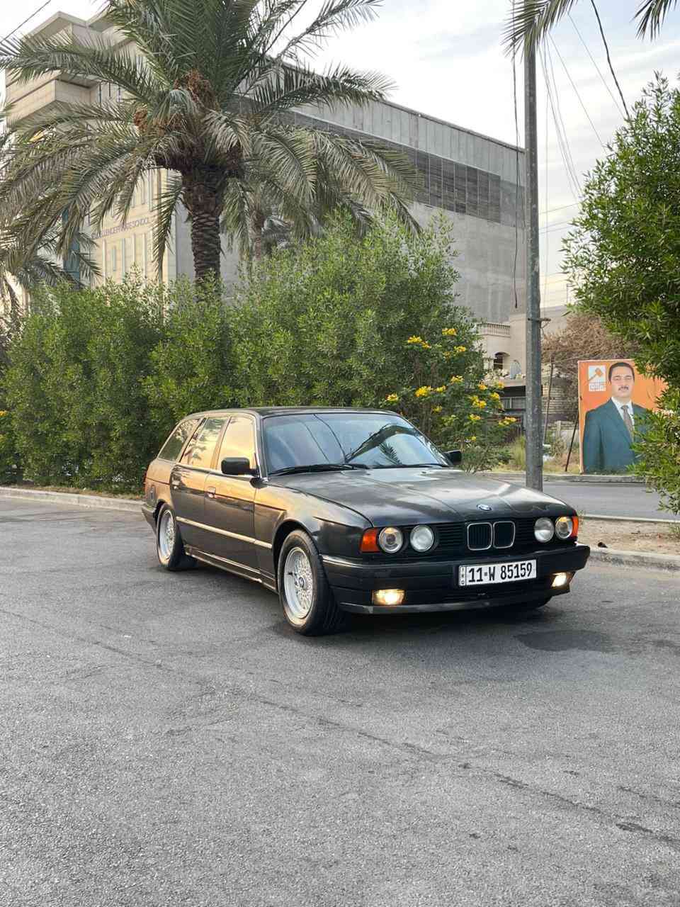 السلام عليكم وينهم الرحاله BMW 525i ستيشن شباب ماتريد أطول عليكم سياره وكاله كله شغال ومكفول ترايك دوله مو محافضه رقم بغداد بأسمي مكاني بغداد العبيدي  السعر 58 شباب سياره جانت متروكه وجارده ***********
