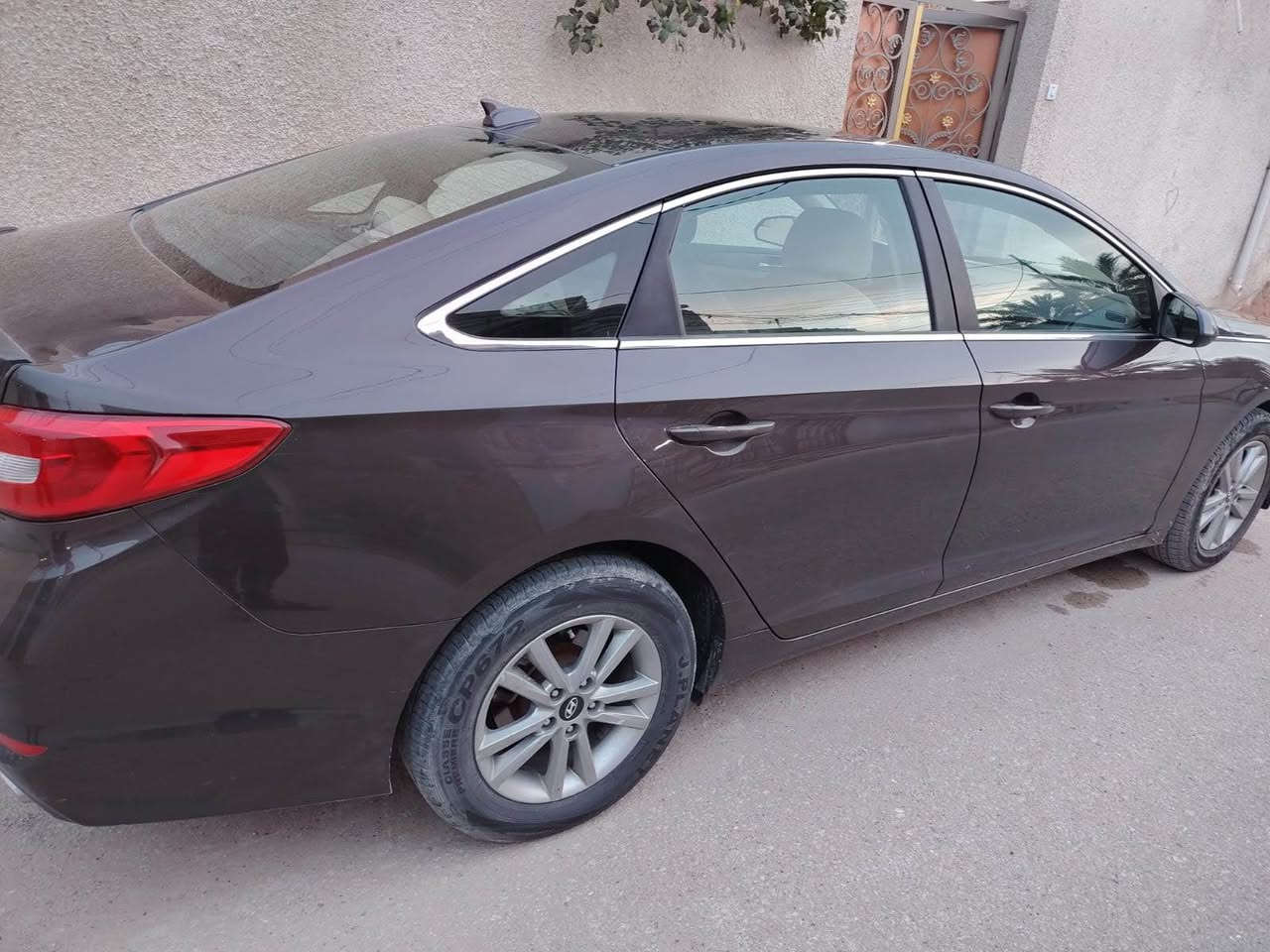 سوناتا 2015 
محرك ٢٤٠٠ GDI
 ضرر باب السائق وباب خلف السائق وربع الجاملغ كما موضح بالسونار رقم كربلاء 
ماشية ١٠٧ ميل جاهزة من كل شيء
ثلاث أنظمة قيادة (عادي - ايكو - سبورت)
مكانها النجف 
للاستفسار ***********
مكلف بالنشر اي استفسار اتصل على الرقم النجف, العراق
