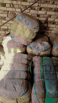 السلام عليكم شباب شروه بالات
بيهن فائده غير من الله
بيهن فستان نسائي وبناتي محير
وجبه تركي وستره تركي
وقمصله نفخ وقمصله كتان
وقمصله كابوي
وبدي وفستان كيبور
واتساب ***********
وتحياتي للجميع
