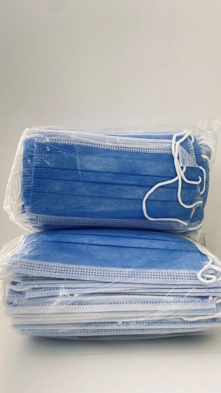 السادة الأطباء والصيادلة وكافة أبناء المنطقة الكرام إلى زيارة محلنا والاستفادة من توفر الكمامات الطبية بمختلف الأنواع وبجودة عالية وأسعار مناسبة
50 قطعة بـ2000 دينار فقط🔥😍
📍العنوان: [بغداد_قضاء الحسينية_شارع كراج الأسدي_مقابل أرض الاحلام]
📱للتواصل والأستفسار على الأرقام التالية : ***********)
(***********)
(***********)
